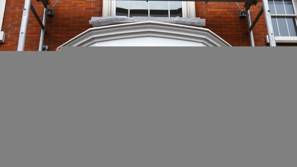 Bay Windows Leighton Buzzard